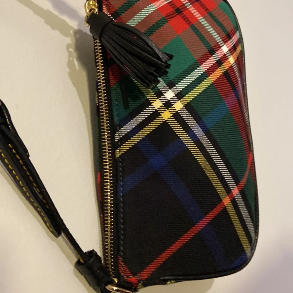 Dooney & Bourke Tartan Plaid Mini Crossbody, Excellent Condition, Fun little bag - Picture 6 of 10